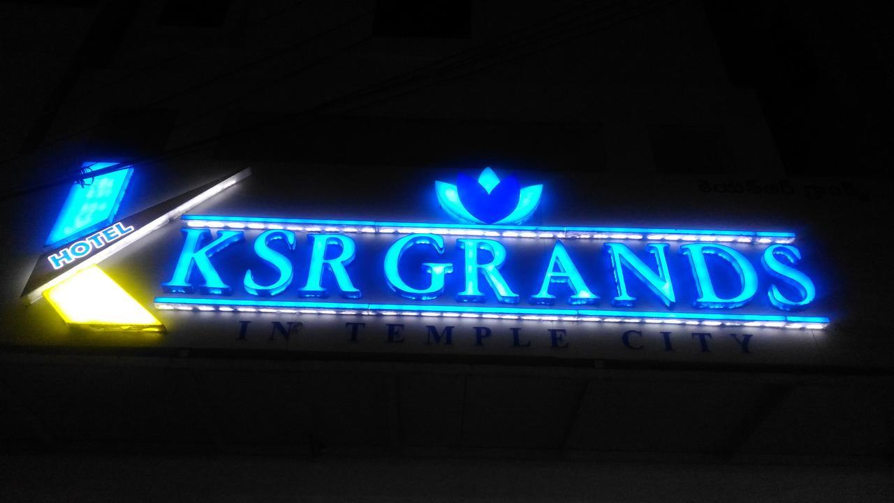 Ksr Grands Hotel Tirupati Exterior foto
